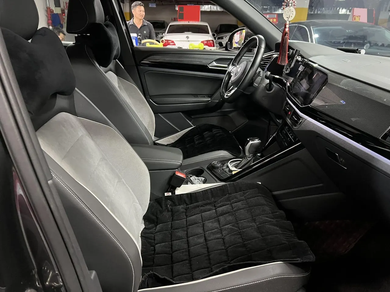 Volkswagen 2021 Tanyue 2.0TSI 380TSI Four-wheel Drive R-Line Smart Joint Edition Automatic Gear 4