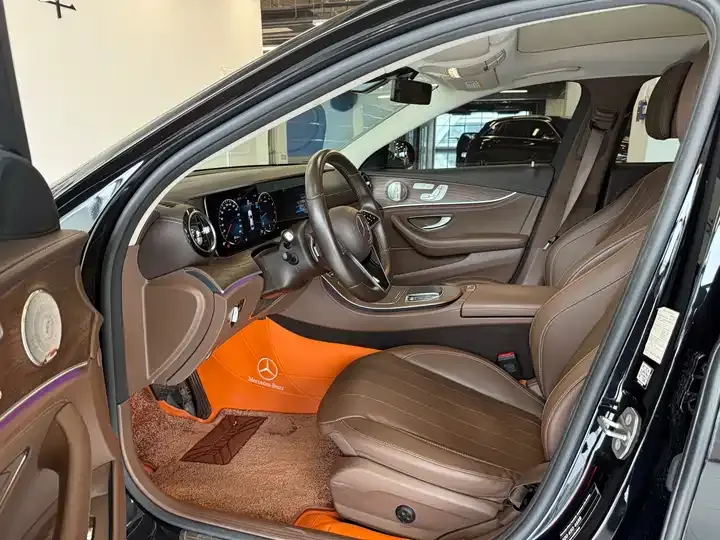 Mercedes Benz E-Class 2023 E 300 L Luxury Model 6