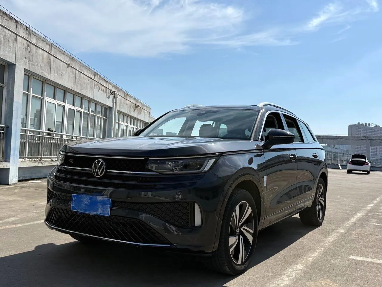 Open image lightbox: Volkswagen 2023 model tour R-Line 2.0TSI 380TSI four-wheel drive parade version automatic gear