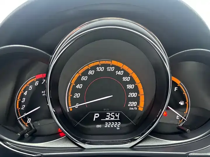 YARiS L Zhixuan 2022 Zhixuan X 1.5L CVT Deluxe PLUS Edition 11