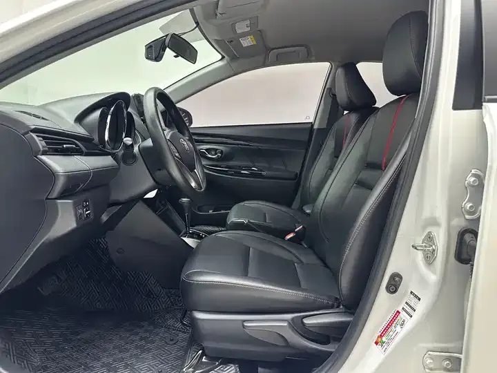 YARiS L Zhixuan 2022 Zhixuan X 1.5L CVT Deluxe PLUS Edition 4