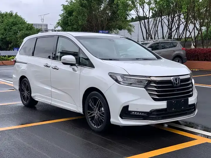 Odyssey 2022 2.0L e:HEV Rui Extreme Edition 3