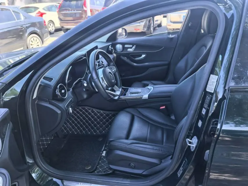 Mercedes Benz Class C 2021 C 260 L 48V 1.5T Automatic 3