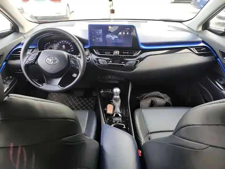 Toyota C- HR 2023 2.0L Deluxe Edition 10