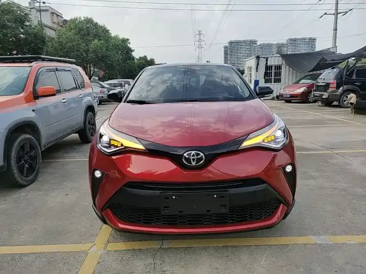 Toyota C- HR 2023 2.0L Deluxe Edition 3