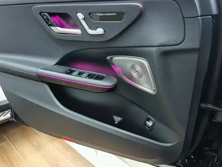 Mercedes Benz Class C 2024 to C 260 L Night Sports Edition 7