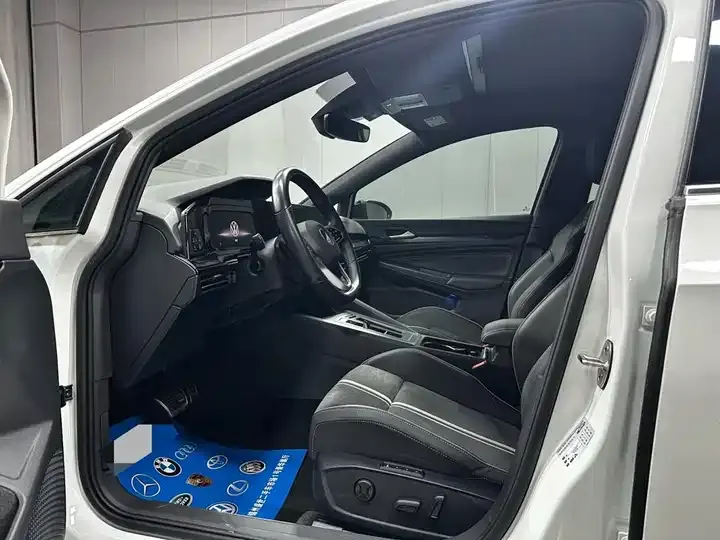 Golf 2021 280TSI DSG R-Line 10