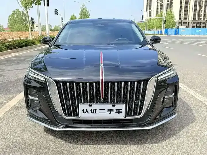 HongQi H5 2024 2.0T Auto Zhilian Flag Chang Edition - View 1