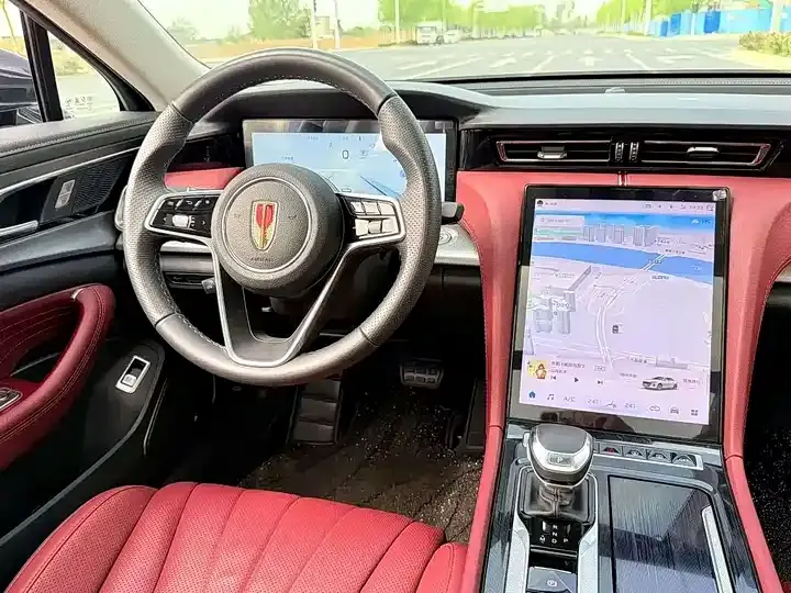 HongQi H5 2024 2.0T Auto Zhilian Flag Chang Edition 3