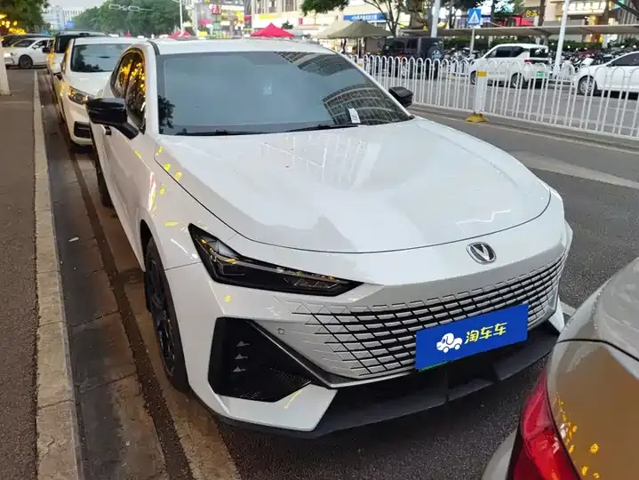 ChangAn UNI-V Zhidian iDD 2023 Zhidian iDD 1.5T 113km Zhiqu (Fast Edition) 2
