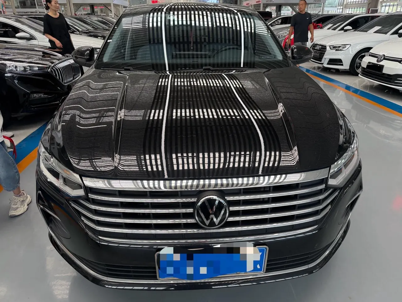 Volkswagen 2023 Lavida 1.5 Full Escape Edition Automatic Gear 2
