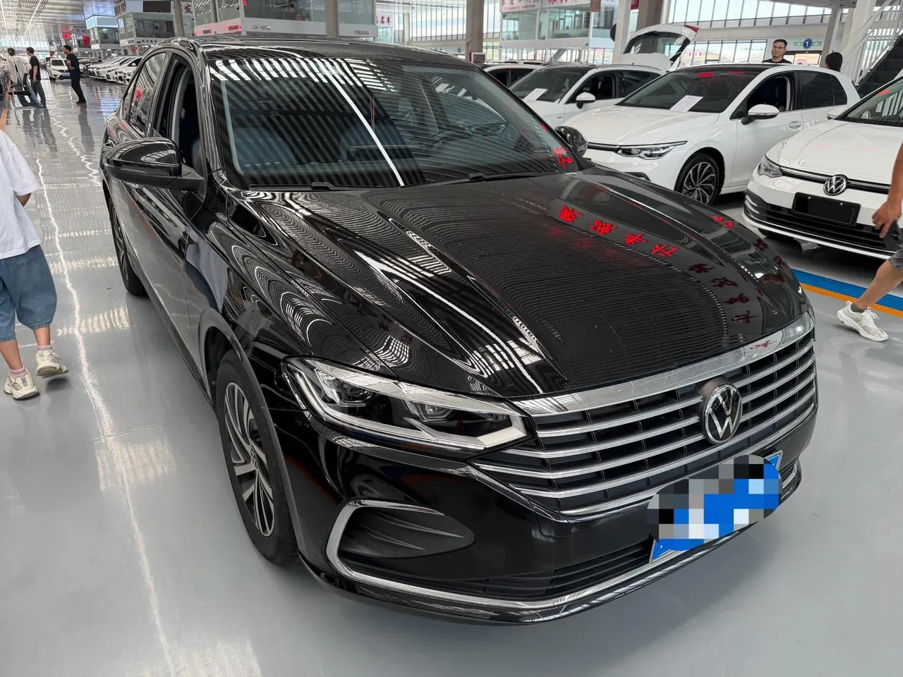 Volkswagen 2023 Lavida 1.5 Full Escape Edition Automatic Gear 3