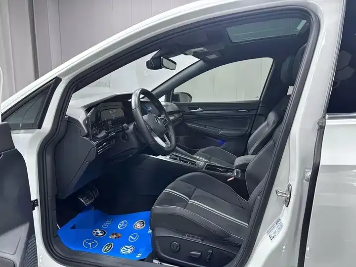 Golf 2021 280TSI DSG R-Line 10