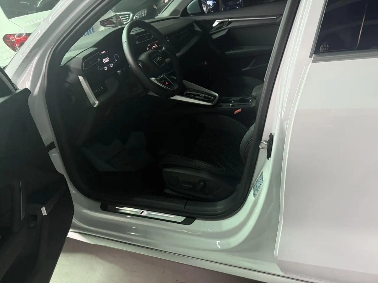 Audi 2025 A3L Limousine 1.5TFSI 35TFSI Flying Premium Automatic 9