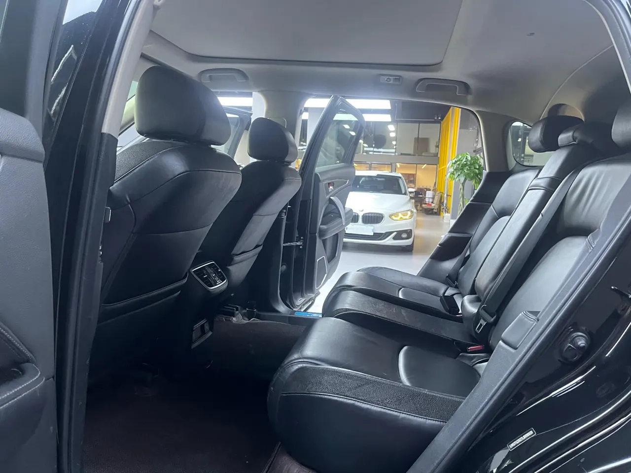 Honda 2020 Crown Road 2.0T 370TURBO Two-Drive Deluxe Automatic Gear 8