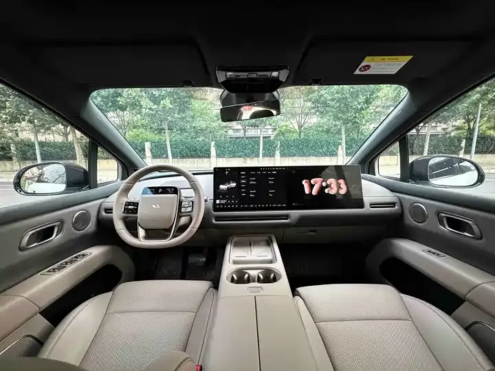 Li i6 2025 Two-Drive Standard Edition 4