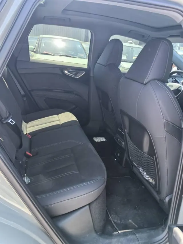 Audi 2023 Q4 e-tron 50 Quattro Creation Edition Automatic Gear 8