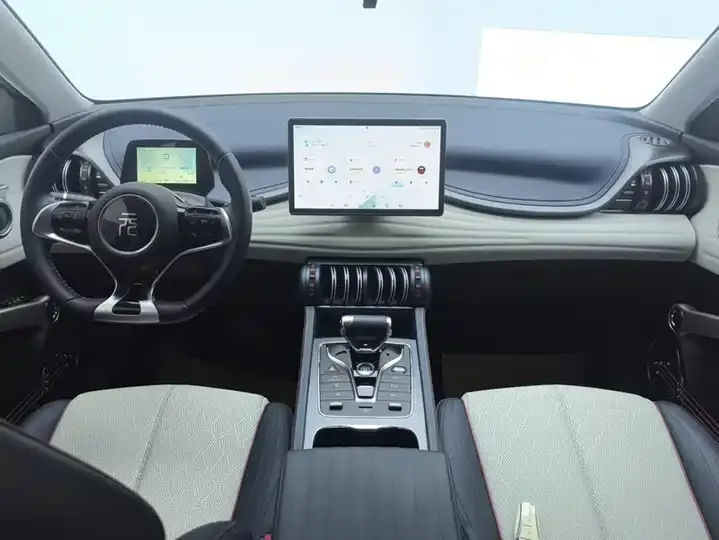 Yuan PLUS 2022 510KM Honor Model 12