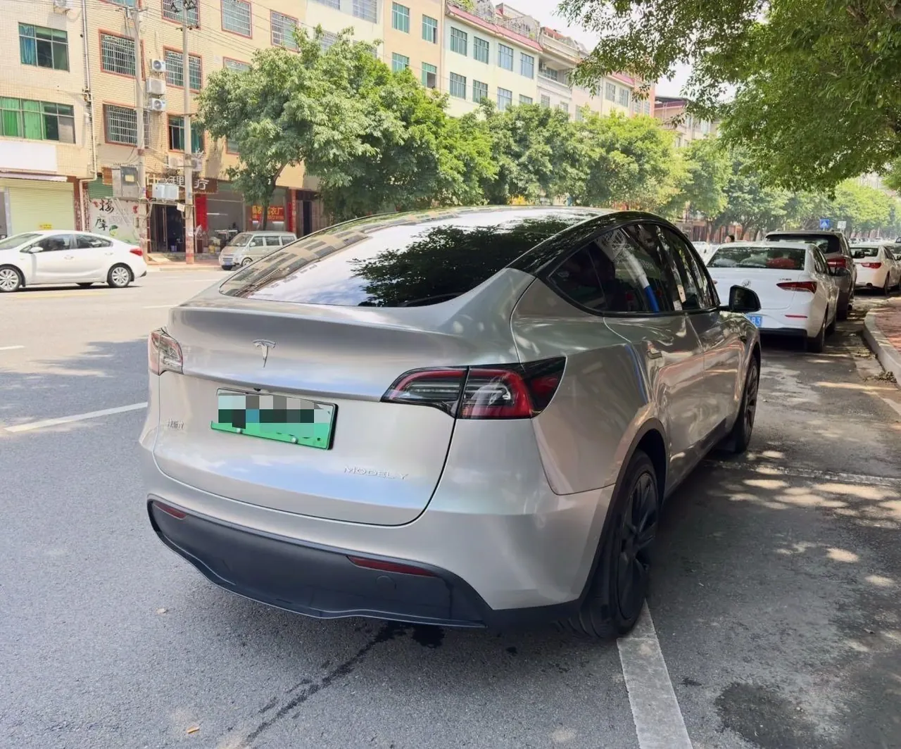 Tesla 2023 Model Y rear-wheel drive version automatic transmission 4