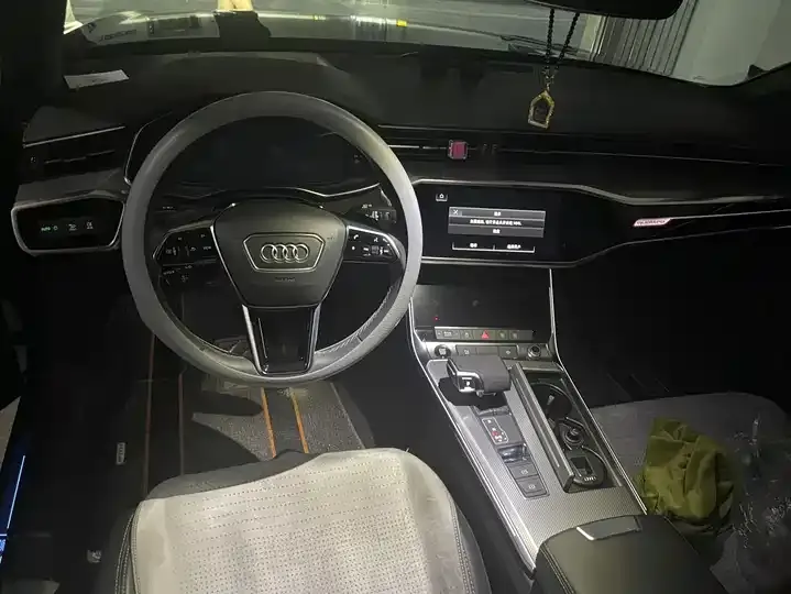 Audi A6L 2021 45 TFSI quattro Selected to Elegant Type 5