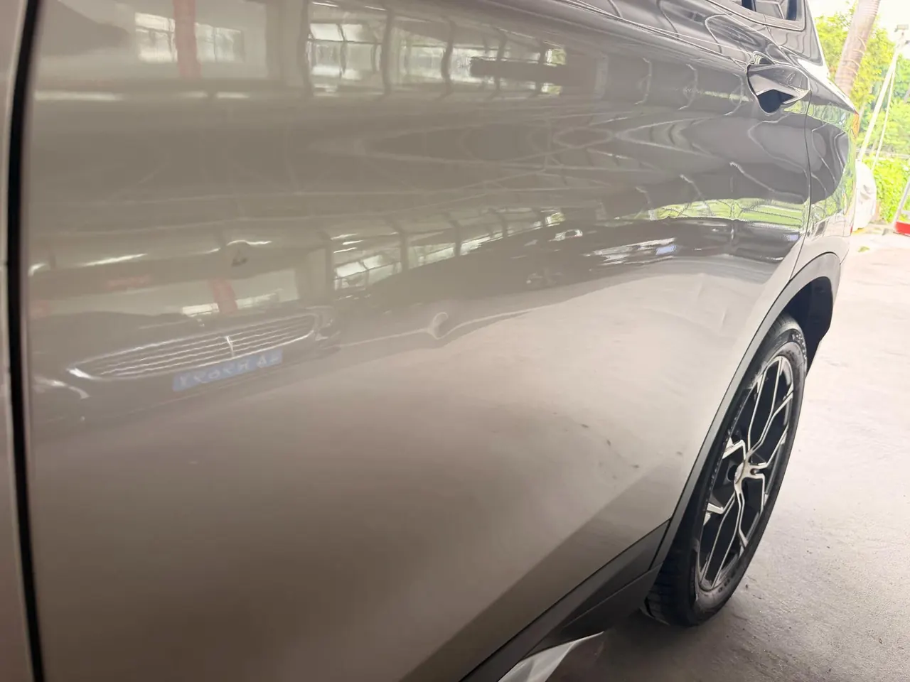 BMW 2020 X1 sDrive20Li 1.5T exclusive automatic gear 13