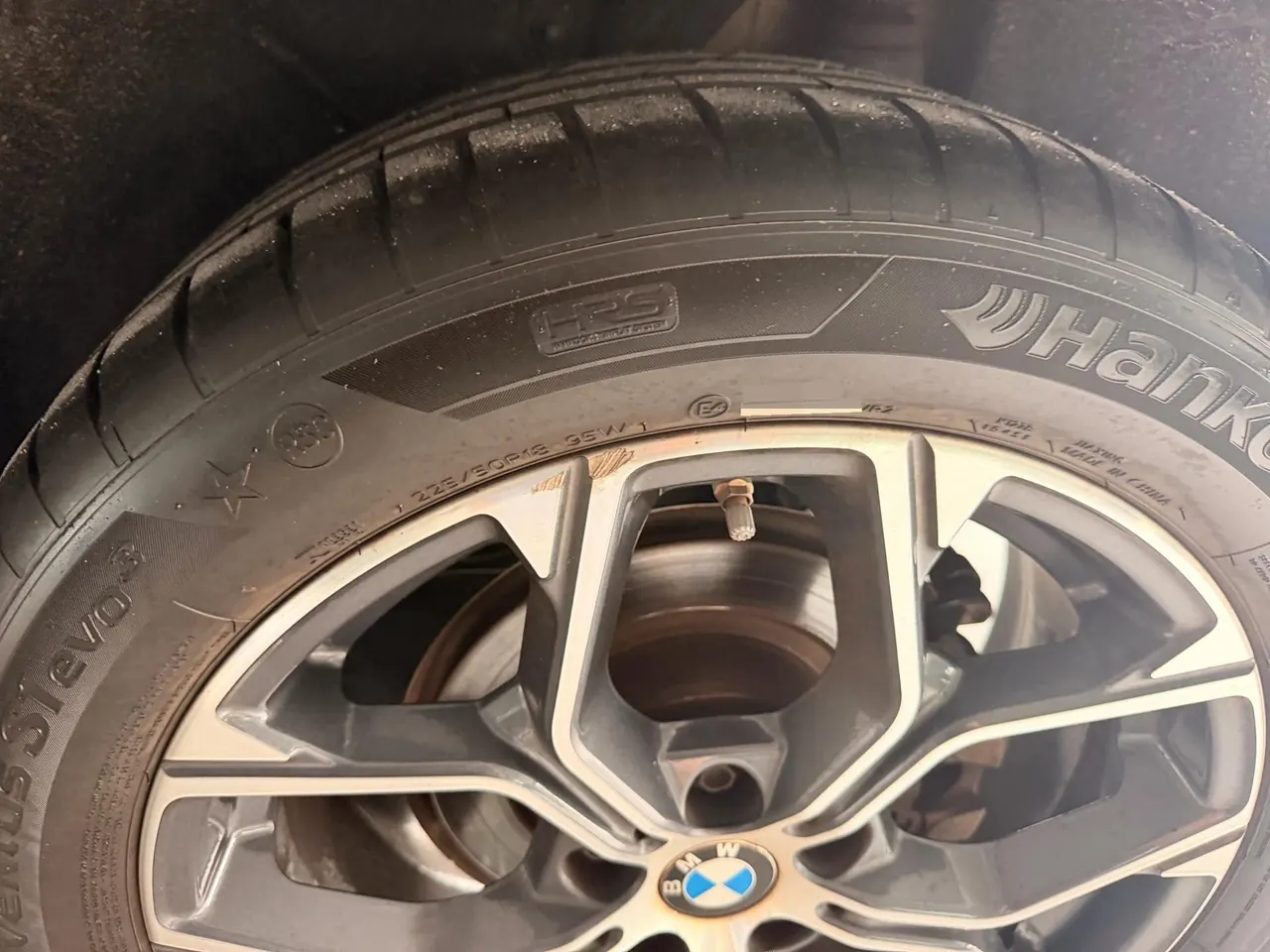 BMW 2020 X1 sDrive20Li 1.5T exclusive automatic gear 16