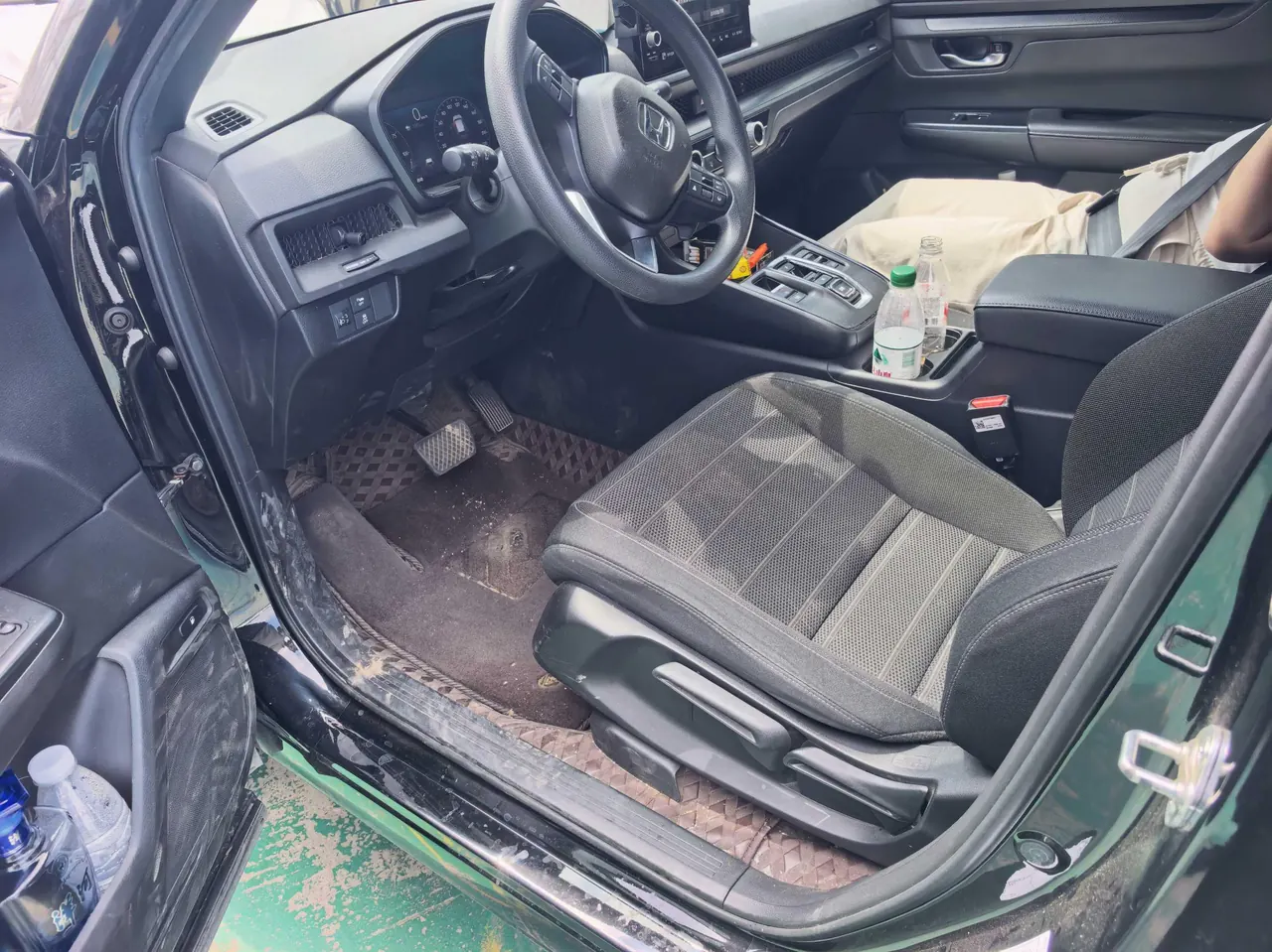 Honda CR-V New Energy 2023 CR-V Hybrid e 2.0 Stepless Sharp Leading Edition Automatic Gear 2