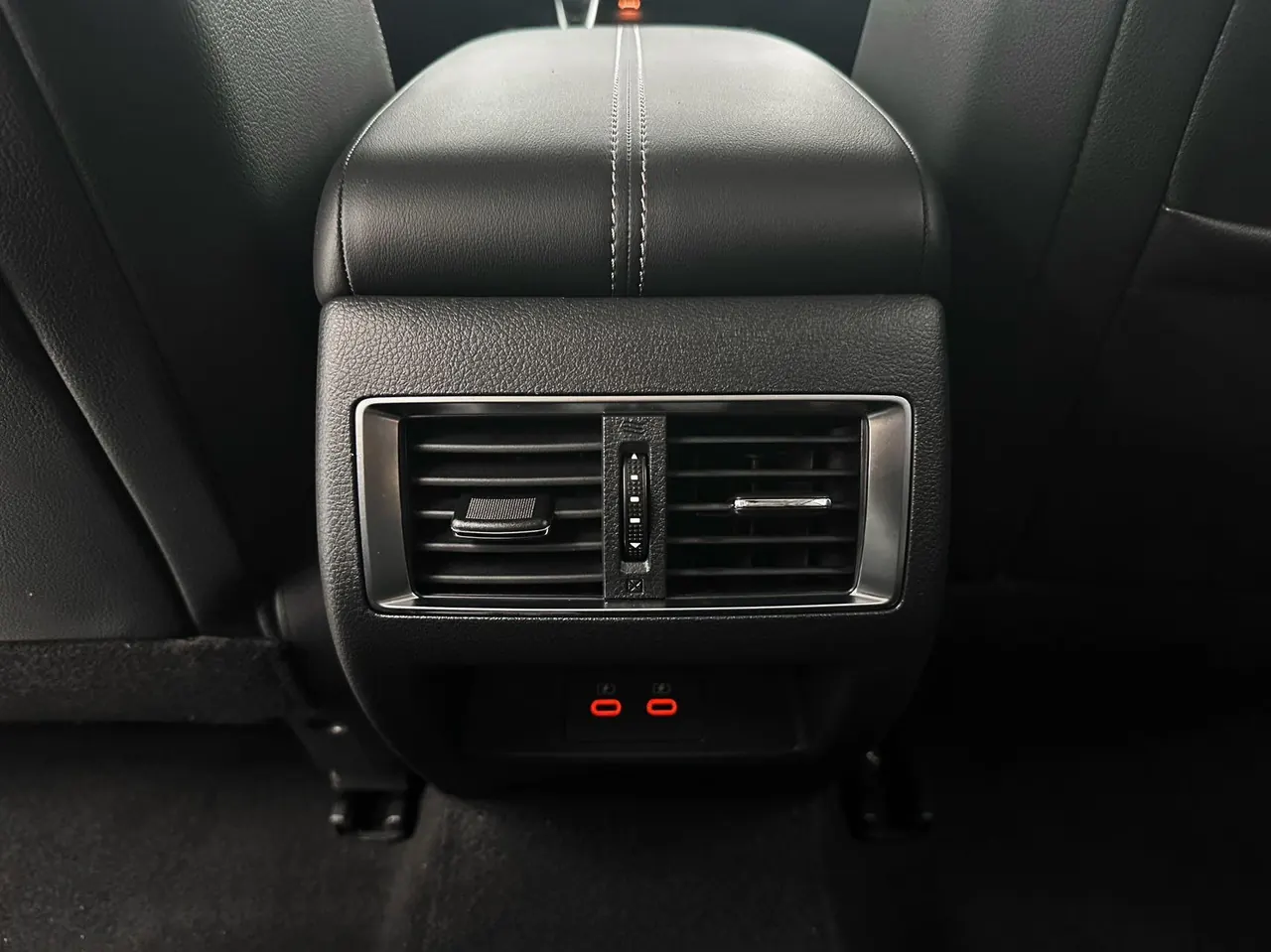 Nissan 2022 Teana 2.0 stepless XL-Upr premium version automatic gear 13
