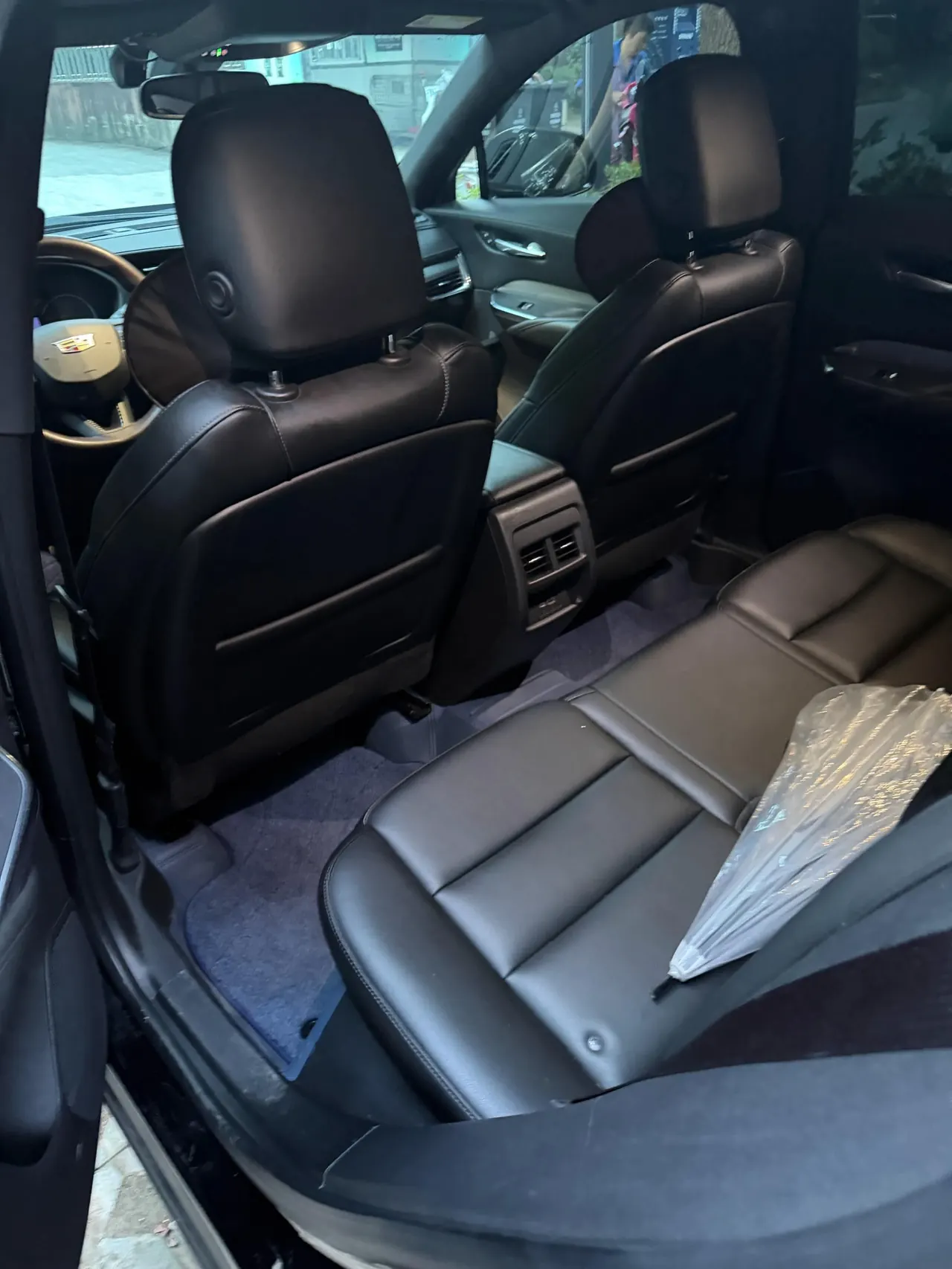 Cadillac 2022 XT4 48V 2.0T 28T Two-Drive Luxury Automatic Gear 5