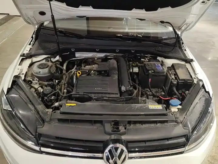Golf 2020 Beloved Edition 200TSI DSG Comfort Enterprising Edition 10