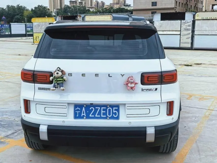 Geely 2023 icon 1.5TD chocolate alcohol version automatic gear 5