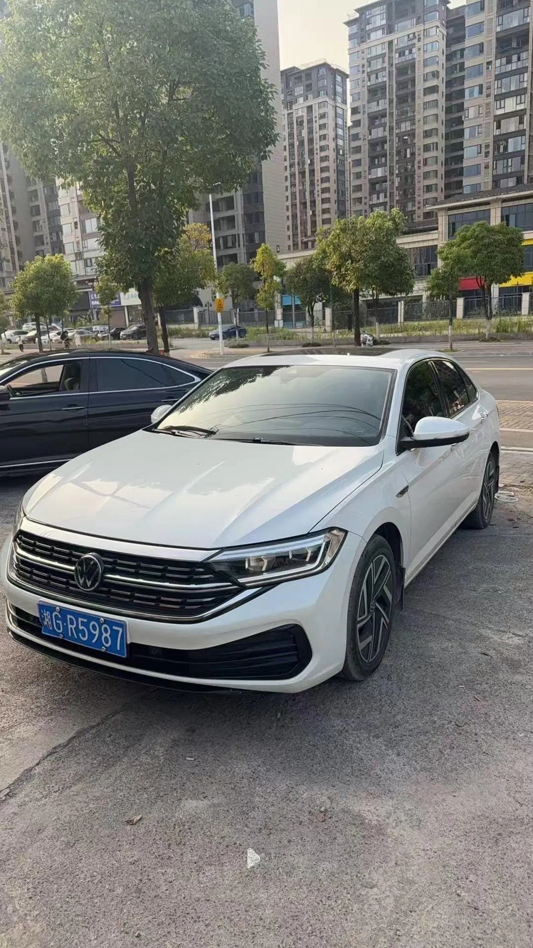 Volkswagen 2022 Sagittarius 1.2TSI 200TSI Flying Edition Automatic Gear - View 1