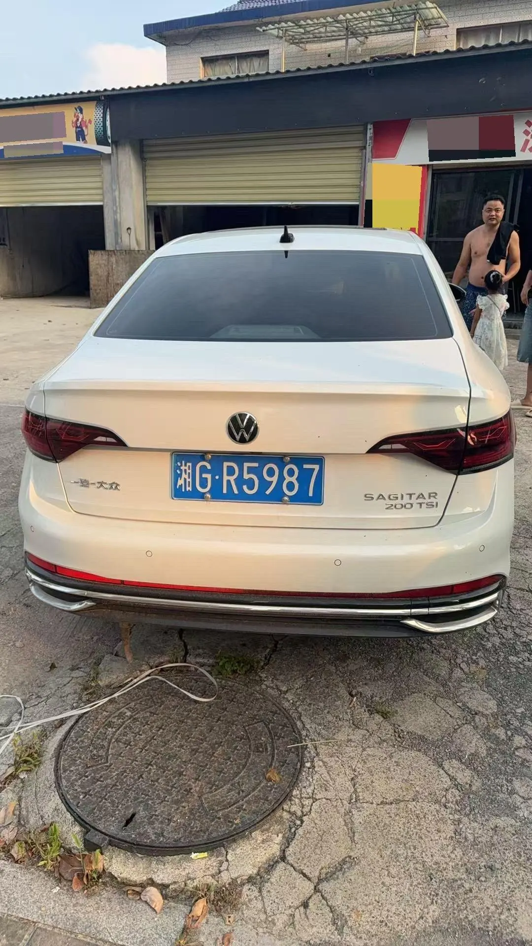 Volkswagen 2022 Sagittarius 1.2TSI 200TSI Flying Edition Automatic Gear 3