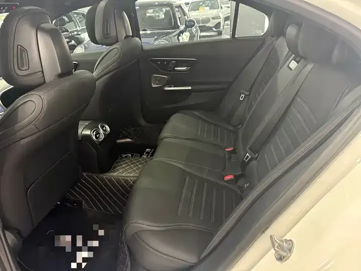 Mercedes Benz Class C 2023 to C 260 L Night Sports Edition 6