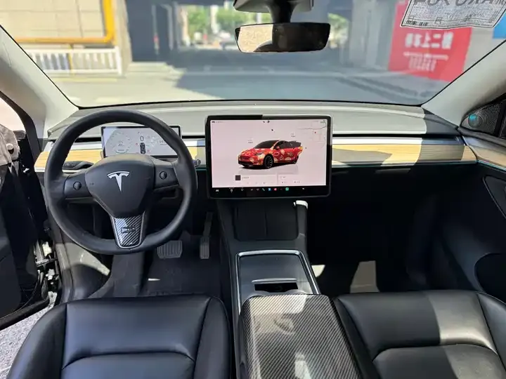 2022 Model Y Rear-Wheel Drive Edition 6