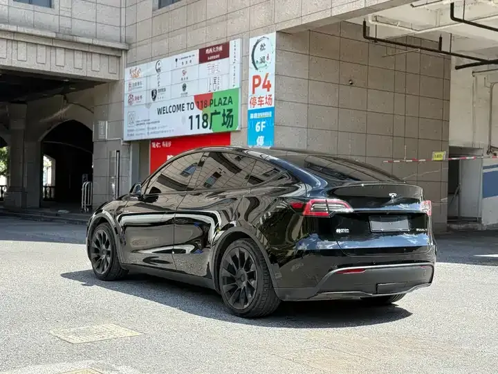 2022 Model Y Rear-Wheel Drive Edition 7