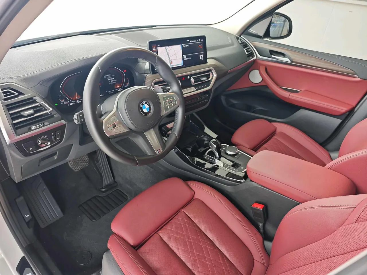 BMW 2023 X3 xDrive30i 2.0T Leading M Obsidian Night Kit (Changed) Automatic Gear 4