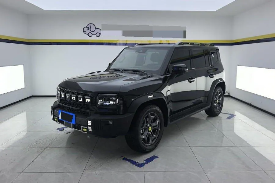 Открыть галерею: Jetour 2023 Traveler 2.0T 4WD Crossing PRO Automatic Gear