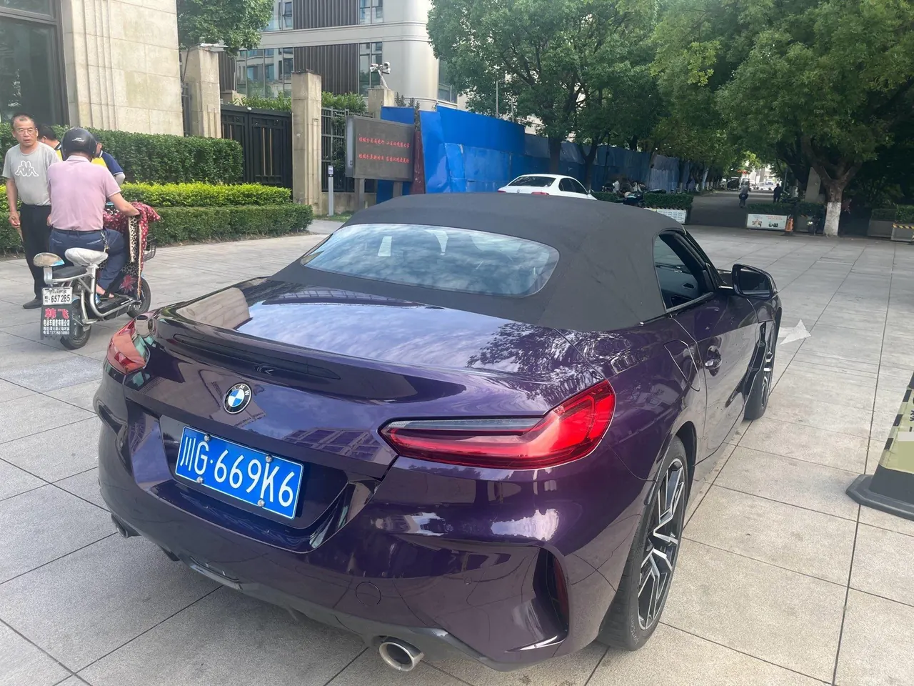 BMW Z4 (Imported) 2023 Z4 sDrive25i 2.0T M Sports Suit Automatic Gear 3