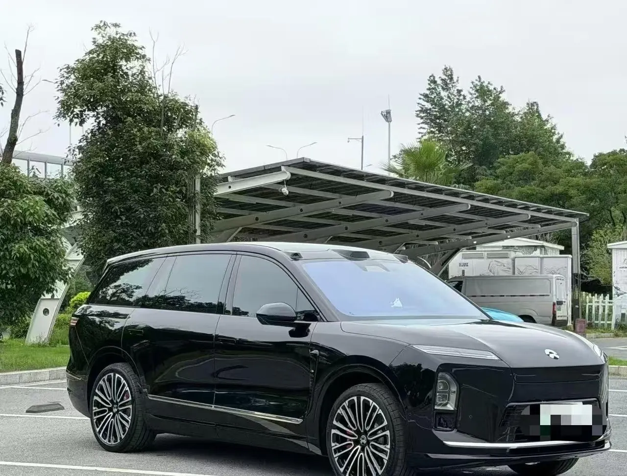 NIO 2026 ES8 6-seat executive deluxe automatic gear 2