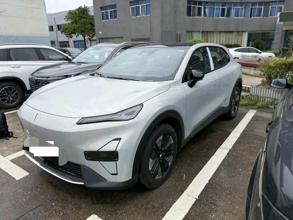 Open image lightbox: ChangAn Deepal 2026 S 05 520Max Pure Electric Automatic Gear