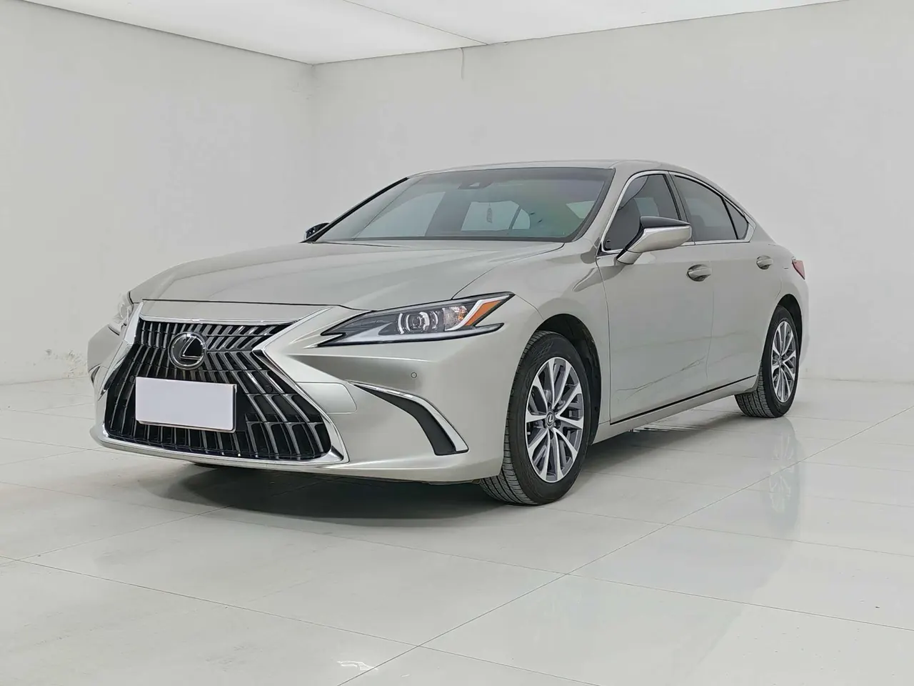 Lexus ES (Imported) 2024 ES200 2.0 Stepless Edition Automatic Gear - View 1