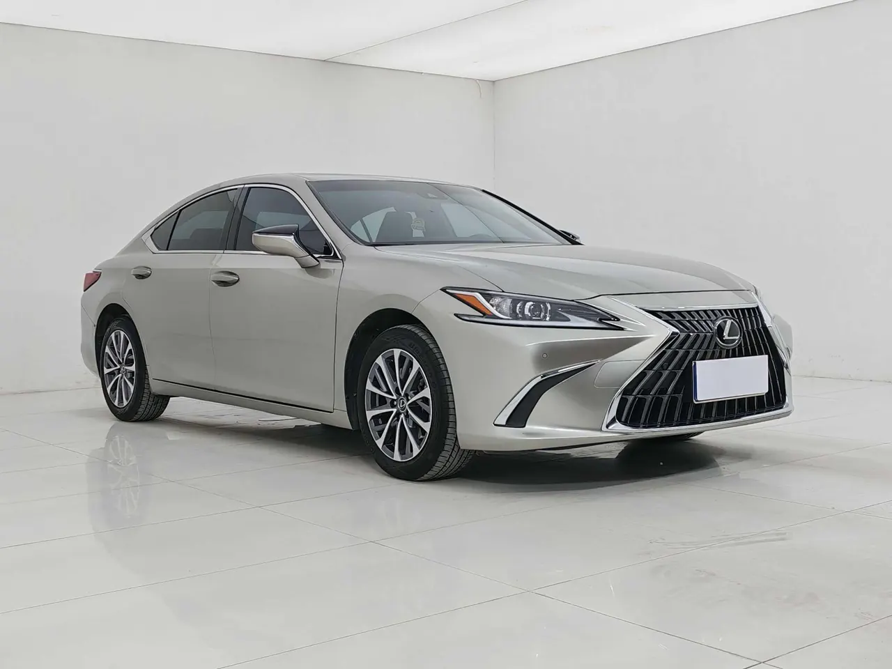 Lexus ES (Imported) 2024 ES200 2.0 Stepless Edition Automatic Gear 3