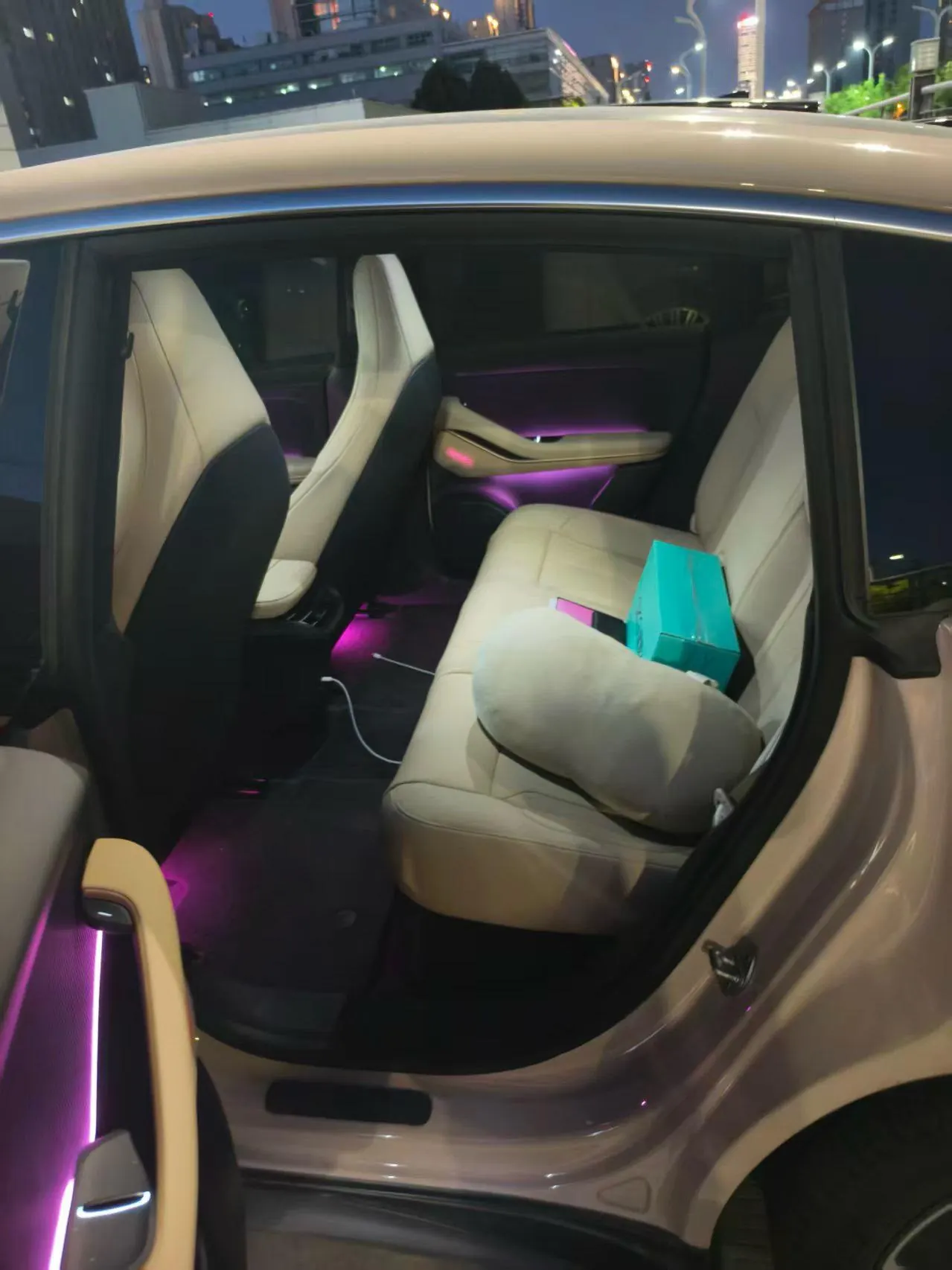 NIO 2024 ET5 75kWh automatic gear 4
