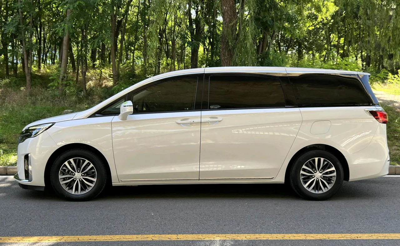 Buick 2023 GL8 ES Lu Zun 48V 2.0T 653T Exclusive Automatic Gear 6