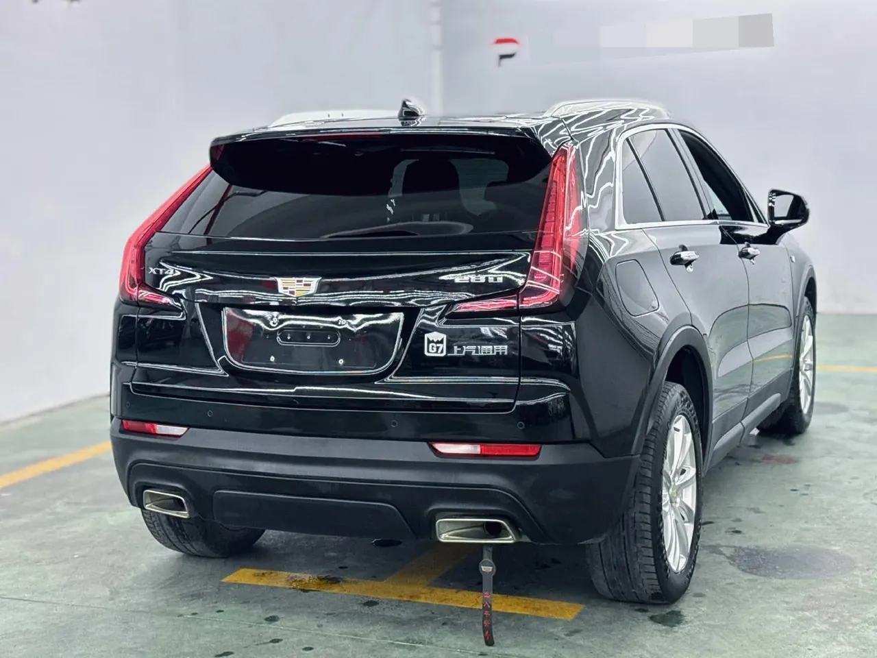 Cadillac 2020 XT4 2.0T 28T Two-Drive Technical Automatic Gear 8