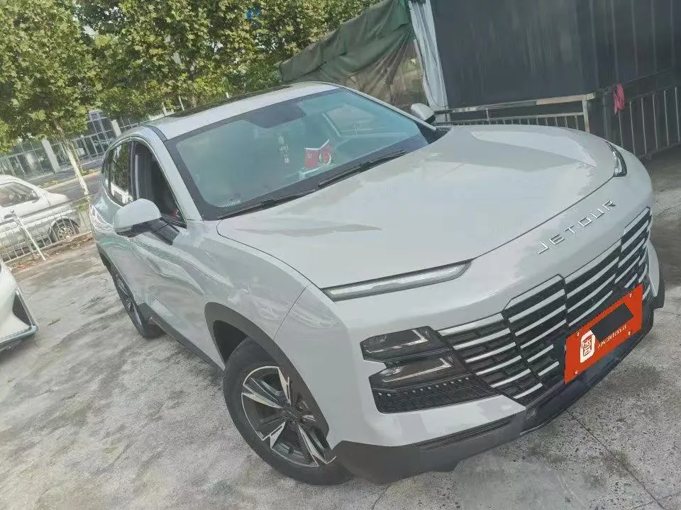 Jetour 2023 Dasheng 1.5T Xingyao PRO automatic gear 2