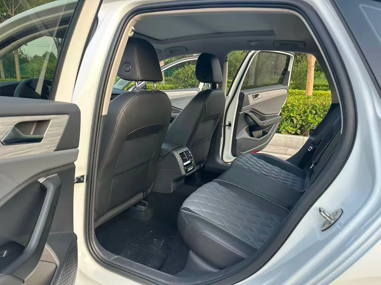 Volkswagen 2023 Sagittarius 1.4TSI 280TSI Exceed Edition Automatic Gear 5