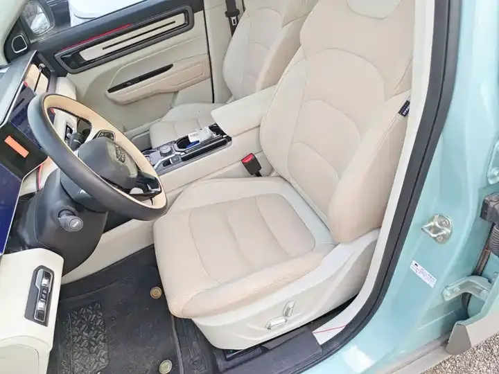 Geely ICON 2023 1.5TD Chocolate Alcoholic Edition 11