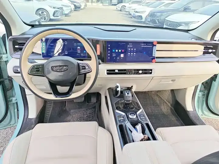 Geely ICON 2023 1.5TD Chocolate Alcoholic Edition 6